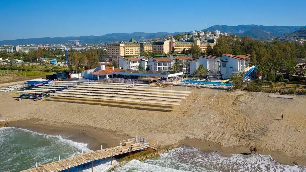 Ganita Holiday Village