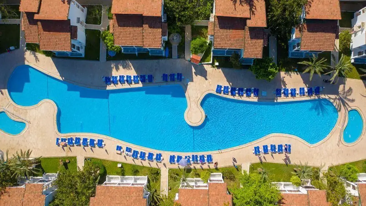 Ganita Holiday Village