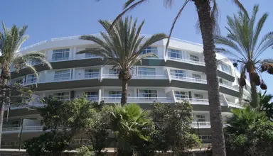 Gara Suites