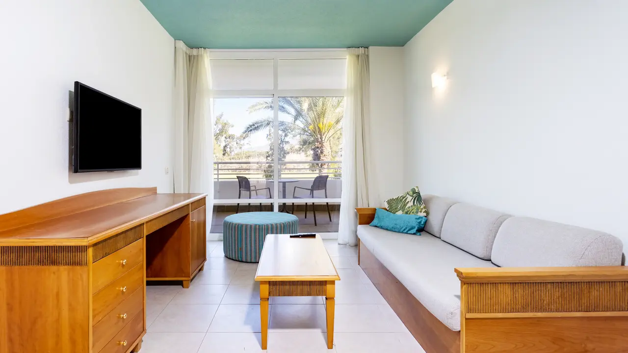 Gara Suites