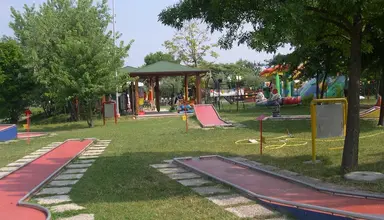Garda Village