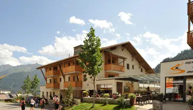 Garni Alpenjuwel