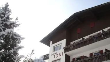 Garni Toni