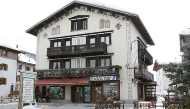 Garni Zodiac