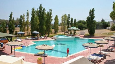 Gennadi Seaside Resort