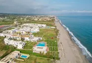 Geraniotis Beach
