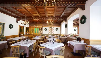 GH Monzoni (Pozza di Fassa)