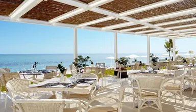Giannoulis Grand Bay Beach Resort