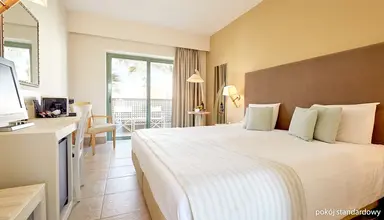 Giannoulis Grand Bay Beach Resort
