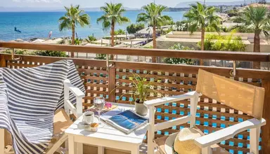 Giannoulis Santa Marina Plaza