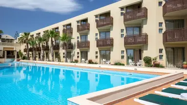 Giannoulis Santa Marina Plaza