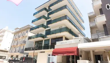 Gin (Rimini)