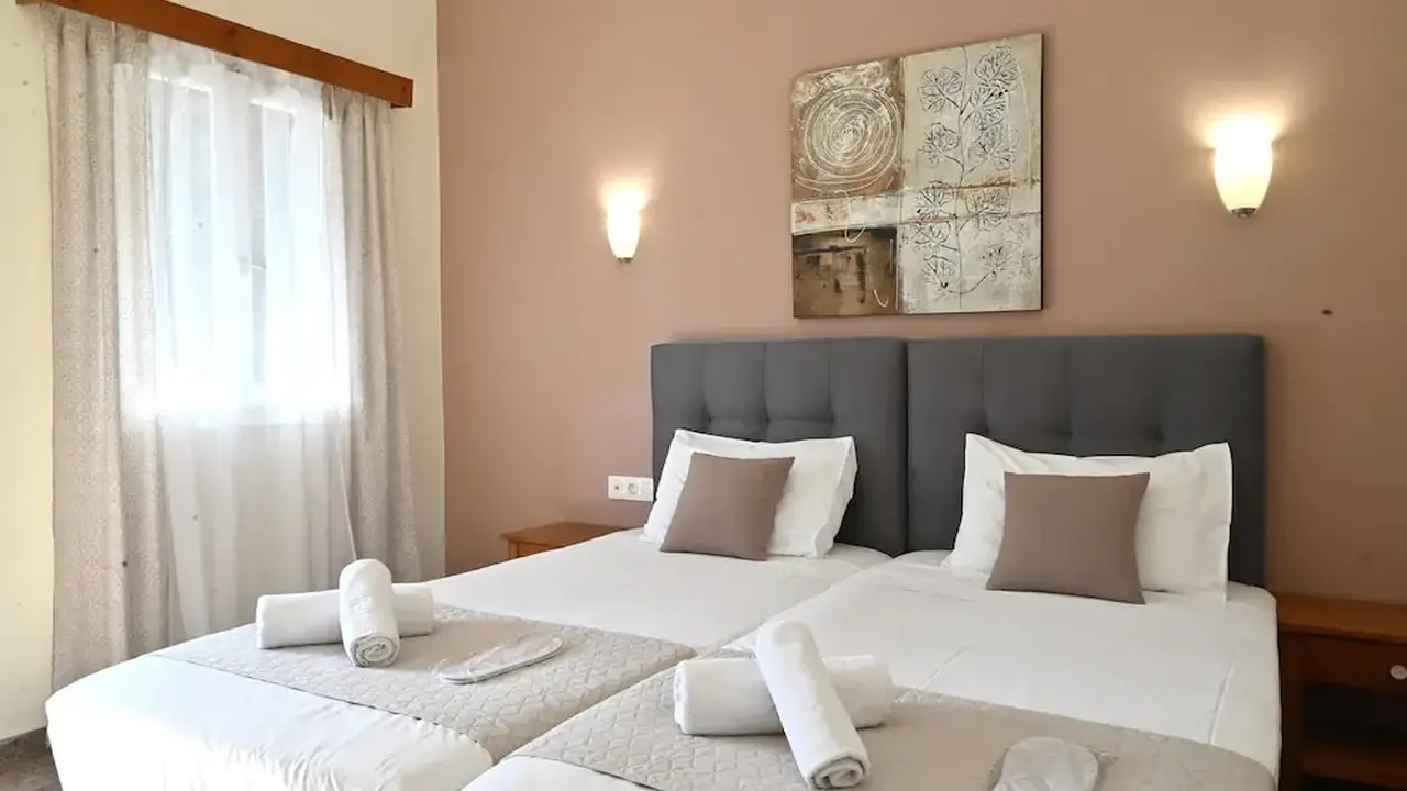 Gina Studios