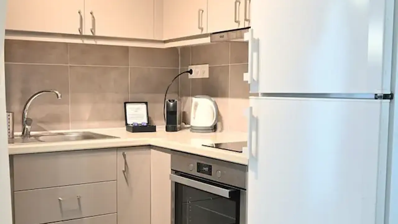 Gina Studios