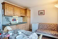 Giongo Residence
