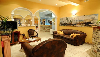 GL Hotel