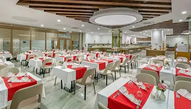 Glamour Resort & Spa
