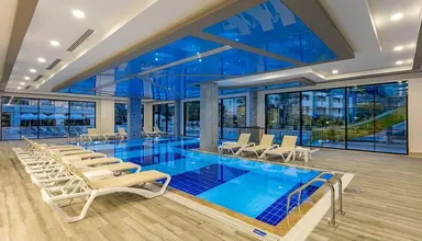 Glamour Resort & Spa