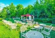 Glamour Resort & Spa