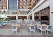 Glamour Resort & Spa