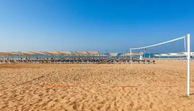 Glamour Resort & Spa