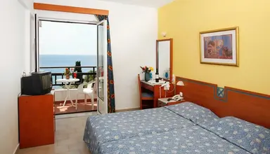 Glicorisa Beach