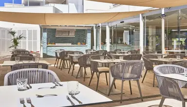 Globales Cala Bona Suites