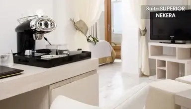 Gold Suites