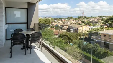 Golden Avenida Suites