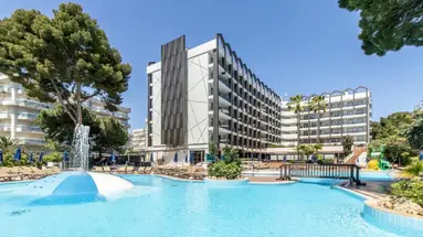 Golden Avenida Suites