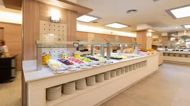 Golden Avenida Suites