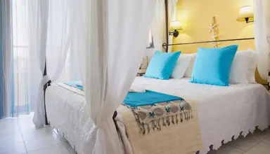 Golden Bay (Malia)