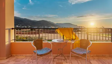Golden Bay (Malia)