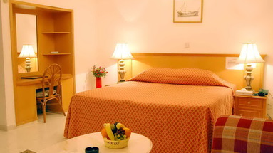 Golden Beach Motel