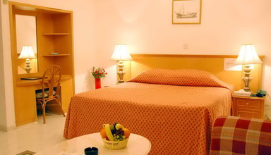 Golden Beach Motel