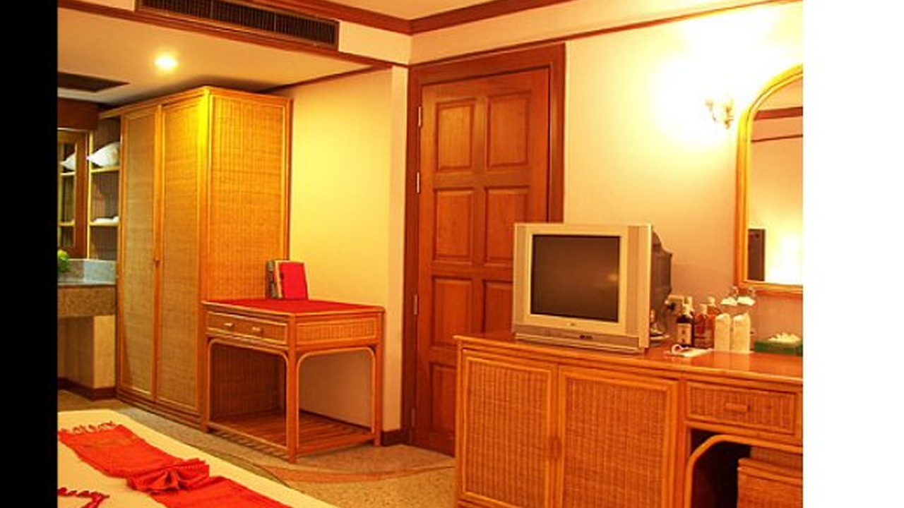 Golden Beach Resort