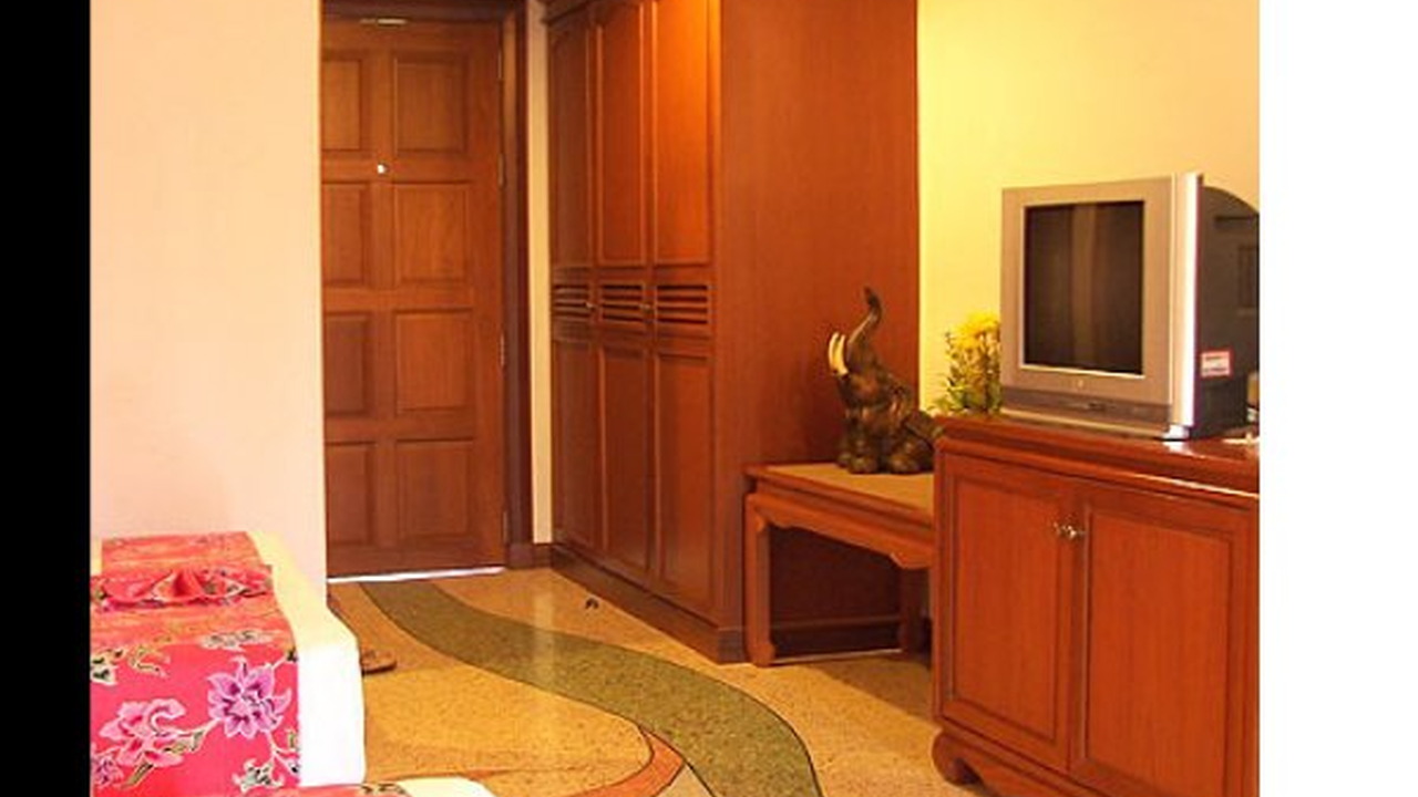 Golden Beach Resort