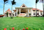 Golden Coast Resort & Spa