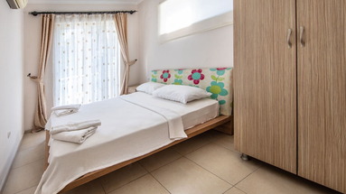 Golden Life Blue Green Residence