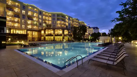 Hotel Golden Line