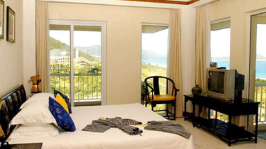Golden Palm Resort