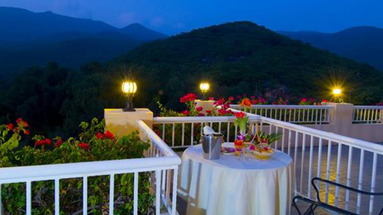 Golden Palm Resort
