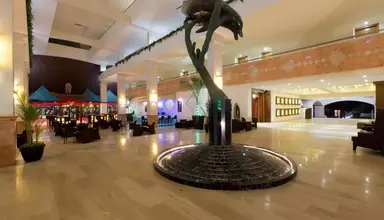 Golden Parnassus Resort & Spa