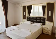 Golden Rainbow Complex
