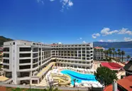 Golden Rock Beach