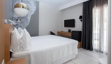 Golden Star City Resort