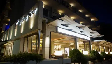 Golden Star City Resort