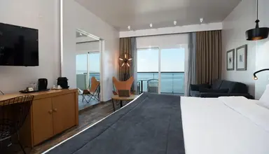 Golden Star City Resort