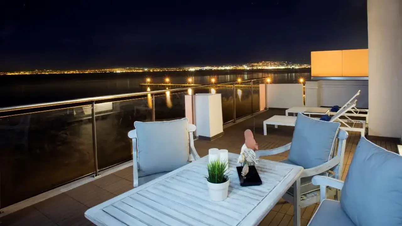 Golden Star City Resort