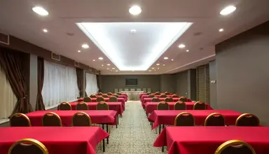 Golden Star City Resort
